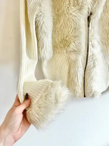 Roz & Ali Off White Faux Fur Ribbed Knit Zip Up Cardigan size large