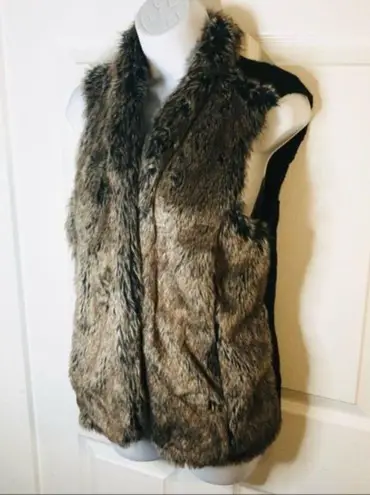 Sebby  Faux Fur Vest Sweater Back Brown Black M