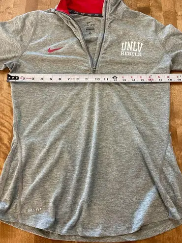 Nike  UNLV Dri-Fit Long Sleeve Athletic Grey and Red Quarter Zip Las Vegas Medium