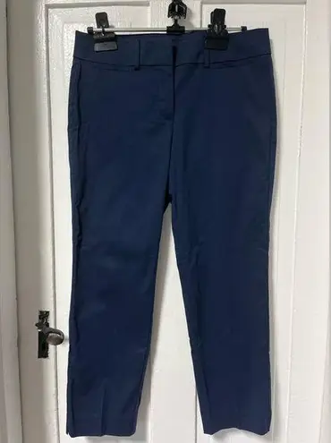NWT Ann Taylor Navy Blue Signature Crop Pant size 6