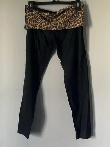 PINK - Victoria's Secret PINK by Victoria's Secret VS Sequin Bling Animal Print Black Leggings size S