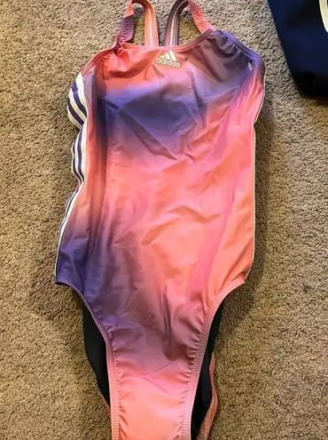 Adidas NWT  swimsuit 4