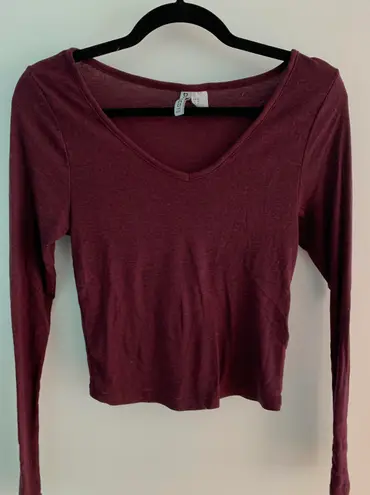 H&M Divided Long Sleeve Crop Top
