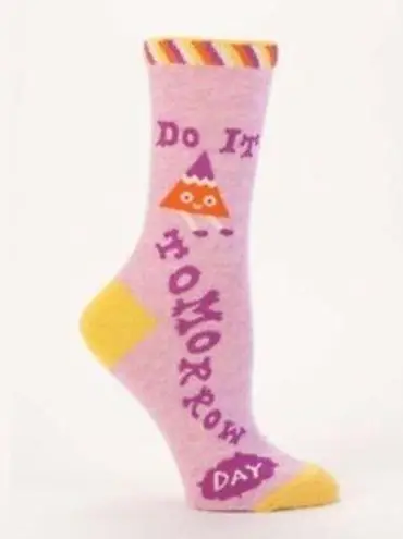 DO it Tomorrow Day Women’s panoramic print crew socks