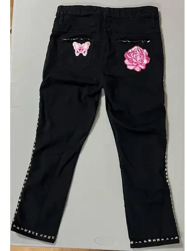 Black Silver Studded Spiked ‘The Distillers’ Punk Band Patch Roses Butterfly Butterflies Patches Stretch Denim High Waisted Jean Capris Pants Bottoms Size 11 💗 - Image 2