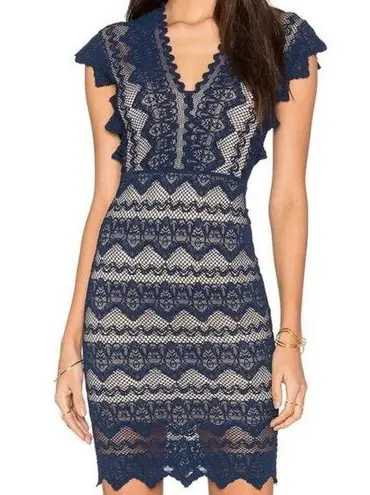 Nightcap Sz 2 Women's Navy & Nude Scalloped Antoinette Sheath Dress