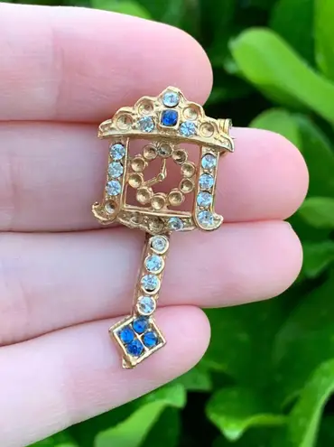 Vintage Rhinestone Pendulum Clock Brooch/Pin Gold w/ Blue Multiple