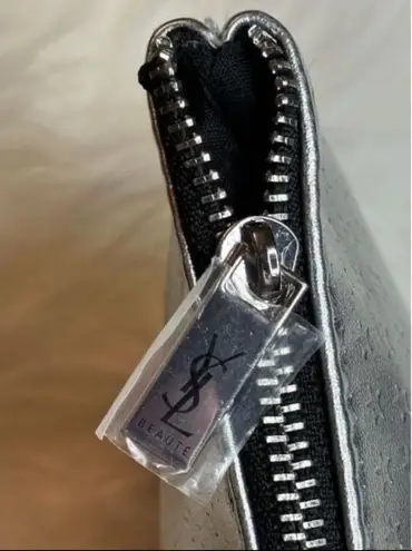 YSL Yves Saint Laurent Beaute Silver “Stars" Cosmetics/Travel Pouch Large NWT