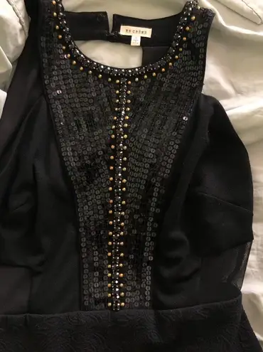 En Crême Sequin Dress