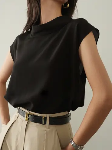 Commense Leisure Minimalist Elegant Cap Sleeve Blouse Black NWT Large
