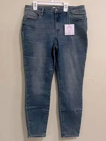 Pistola Denim Jeans Distressed Womens 32 Skinny Leg Stretch Eco Friendly