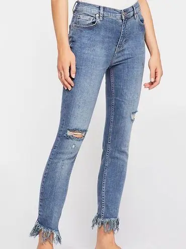 Free People  Womens Jeans Skinny Denim Blue Great Heights Frayed Hem 27