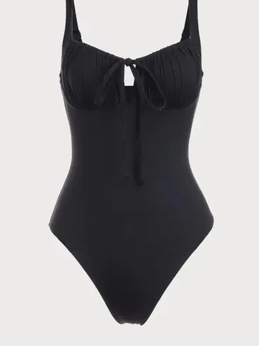 Berlook Cutout Tie One