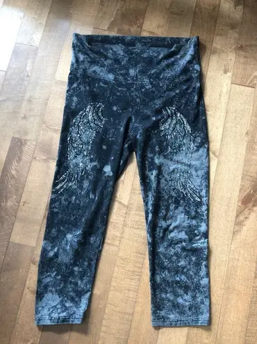 Paris Angel Black high waisted Leggings with Jeweled Wings gray size XL
