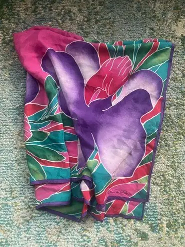 Oscar de la Renta Vintage silk pink purple floral large square head neck scarf