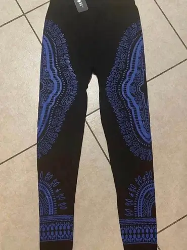 Black and Blue Patterned Women's Leggings Size undefined