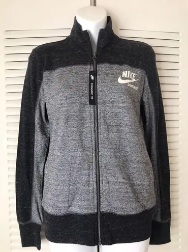 Nike Lightweight Zip Up Hoodie