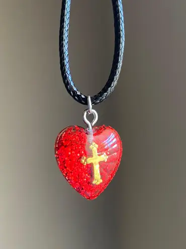 Handmade aesthetic vintage goth romance cute style red heart & cross simple necklace👼❤️