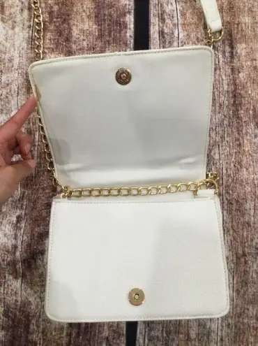 LD WHITE QUILTED BAG