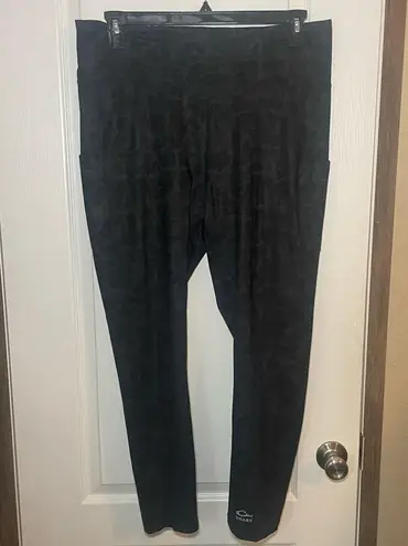 Drake WATERFOWL WOMEN'S COMMANDO LEGGING Black Camp Size XL