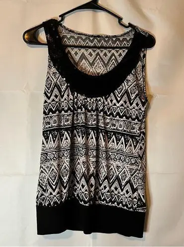 Elegant Black and White Patterned Sequin Women's Blouse