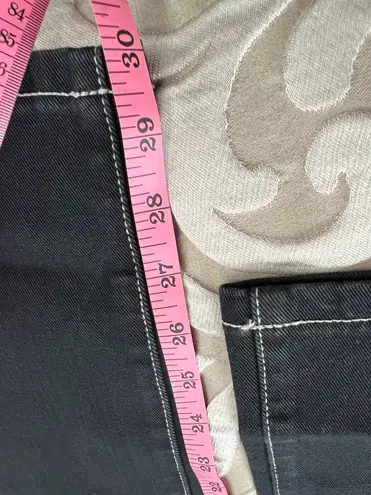 We Wore What The Danielle High Rise Vintage Straight NWT in Black/white stitching