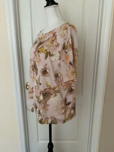 Brooks Brothers New Woman’s Silk Short Sleeve Floral Top Pink, Sz 14