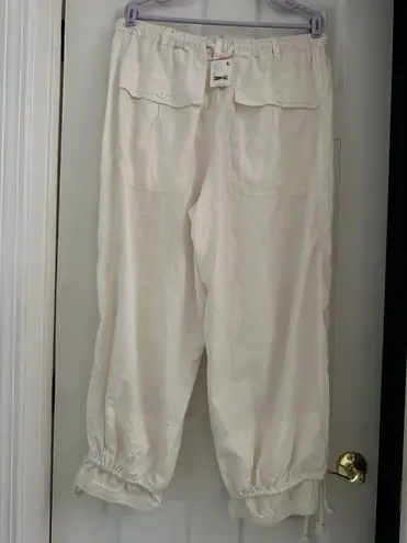 Free People Big Blooms Parachute Pants White  Cargo Slouchy Size Large MSRP $138