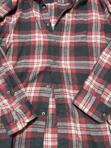 Amazon Essentials Red and Black Casual Button Down Shirt