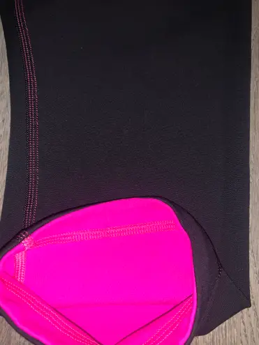 Lululemon Reversible Wunder Under Crop Leggings Pink/Black Size 10