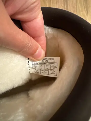 Koolaburra by Ugg New Cream and Brown Winter Boots