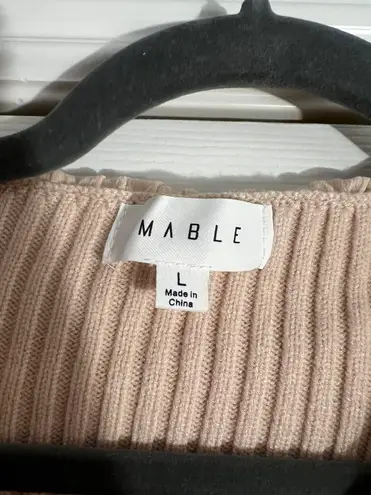 Boutique Sweater Tan Size L