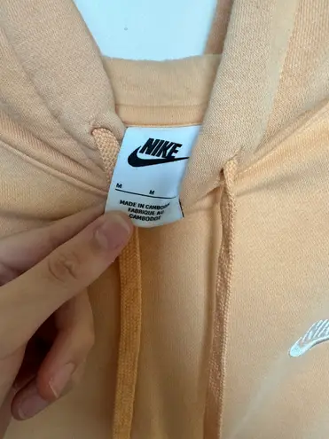 Nike sweatshirt