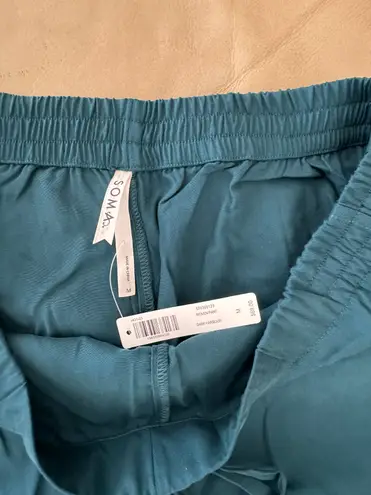 Soma WOVEN Long-Sleeve Notch Collar Top and Pants Set. MSRP $138