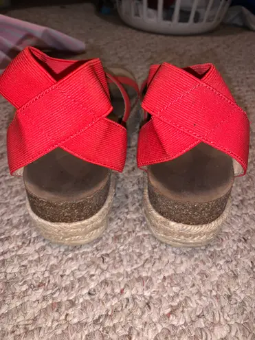 Platform Sandal Red Size 7