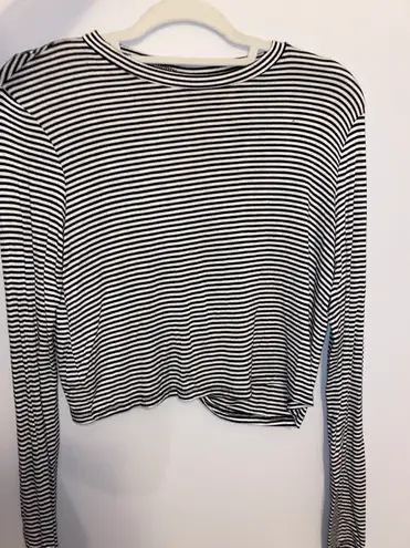 Forever 21 Long Sleeve Striped Crop Top