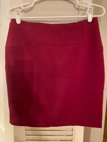 New York And Company Burgundy Stretch Skirt