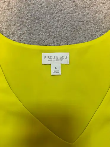Bisou Bisou Yellow Green Cold Shoulder Blouse