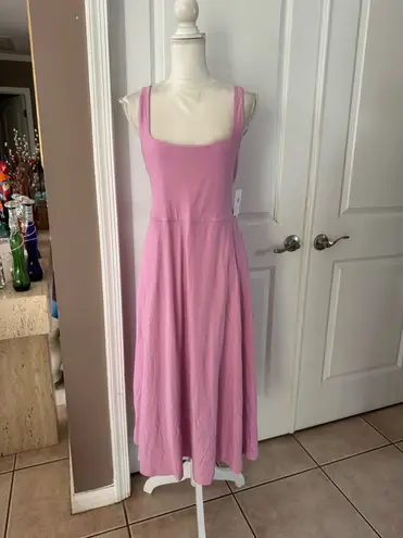 Beyond Yoga Featherweight At The Ready Square Neck Dress. Size XL. MSRP $128