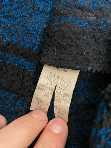 Blue and Black Geometric Pattern Sweatshirt Size L