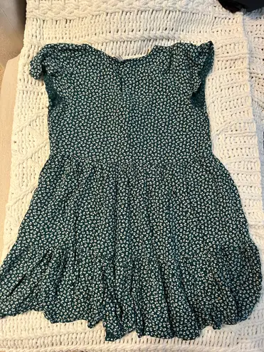 American Eagle Green / White Floral Sundress