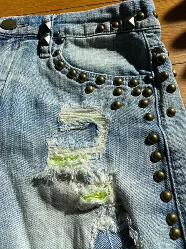 BLANK NYC Studded  Shorts