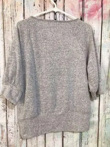 Adrienne Vittadini Gray & White Sweater 3/4 Sleeves Size Large 💕