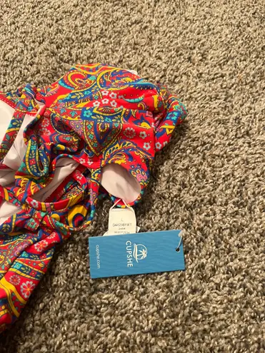 Cupshe Women's One Piece Swimsuit Scoop Neck Bathing Su...