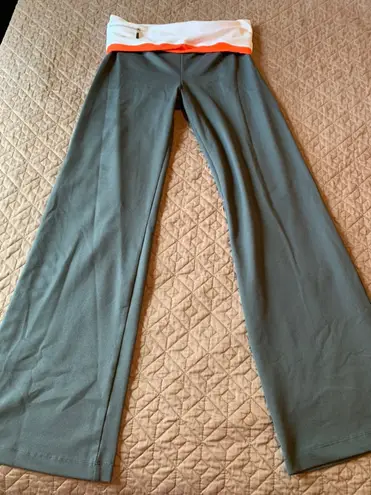 Bally Total Fitness Leggings