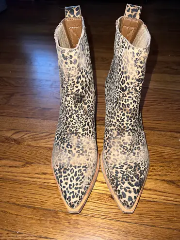 DV by Dolce Vit Dolce Vita Leopard Serna Booties