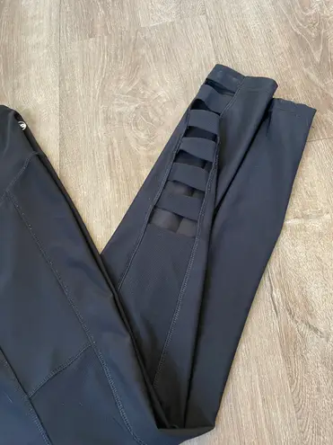 ABS Allen Schwartz Leggings Size Small Black Mesh Cutouts