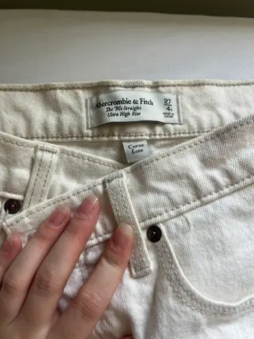 Abercrombie & Fitch High Waisted Jeans