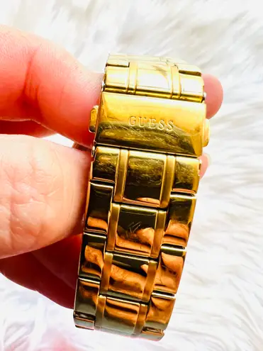 Guess Watch