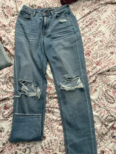 American Eagle Outfitters Moms Jeans